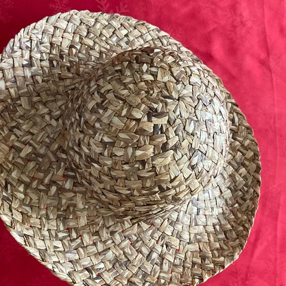 Straw hat - Picture 2 of 2